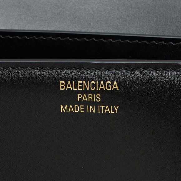 Balenciaga Leather Lady Medium Flap Bag - Picture 8 of 13